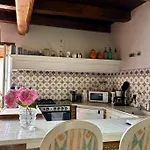 Holiday home La Maison D'emilia Verdure Et Murmure De L'eau